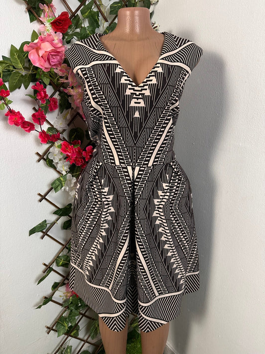 Robe mi longue sans manche colle en V - Perluna Store
