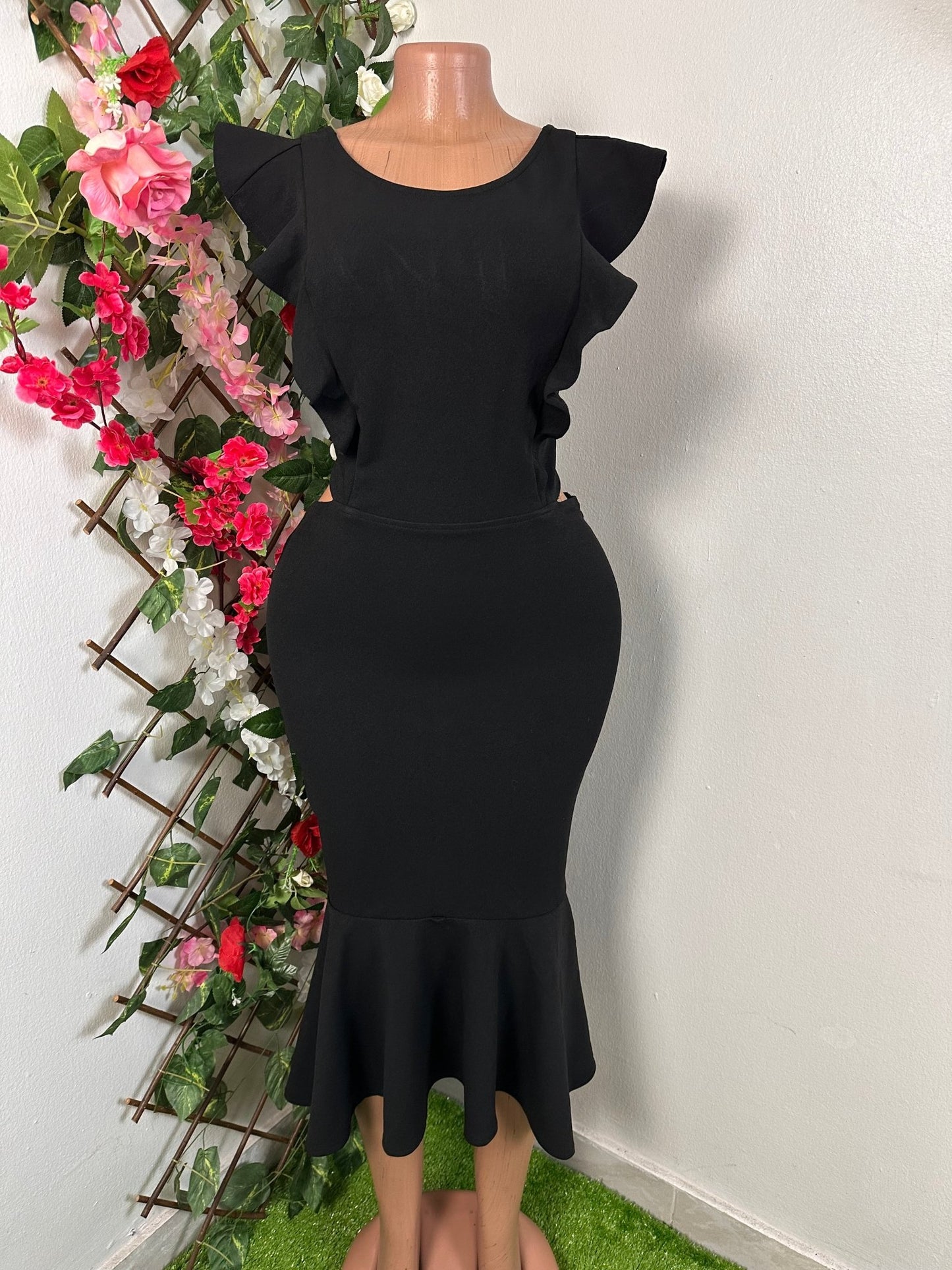 Robe moulante évasée sans manche à dos ouvert - Perluna StorePerluna Store
