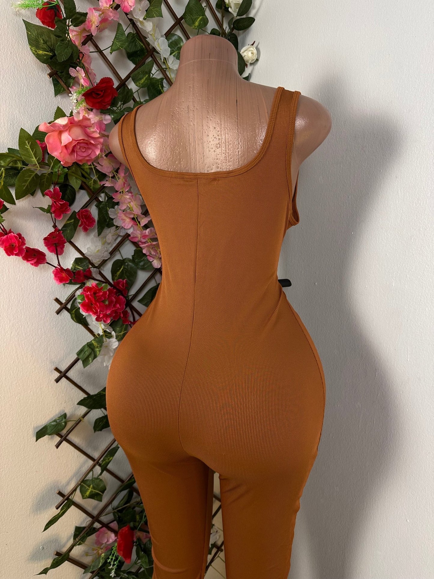 Combinaison moulante à bretelle avec colle en U - Perluna Store