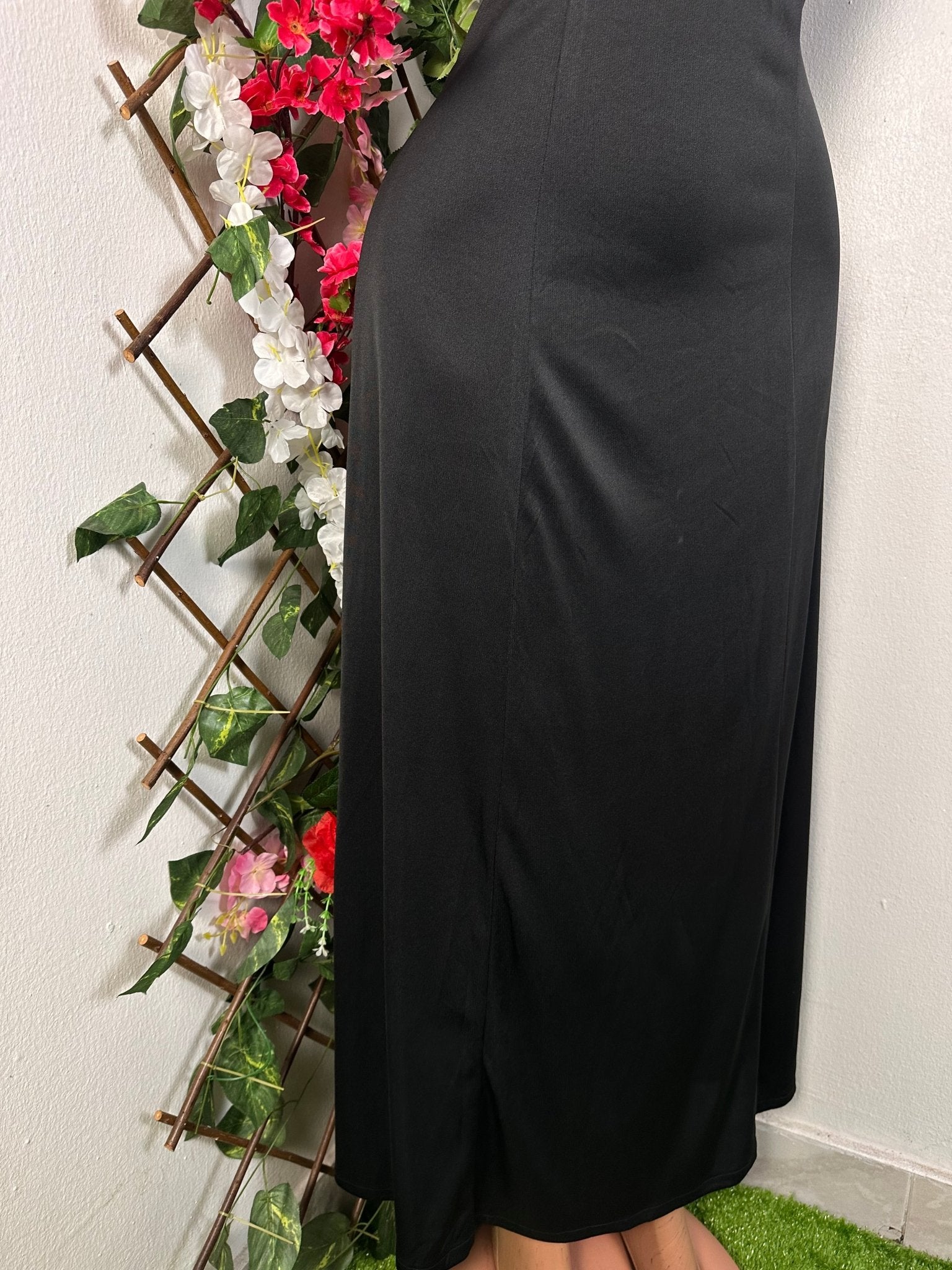 Robe longue sans manche à colle drapé - Perluna Store