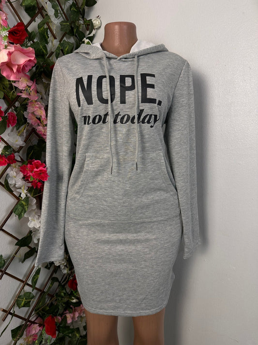Robe coute en pull à capuche - Perluna Store