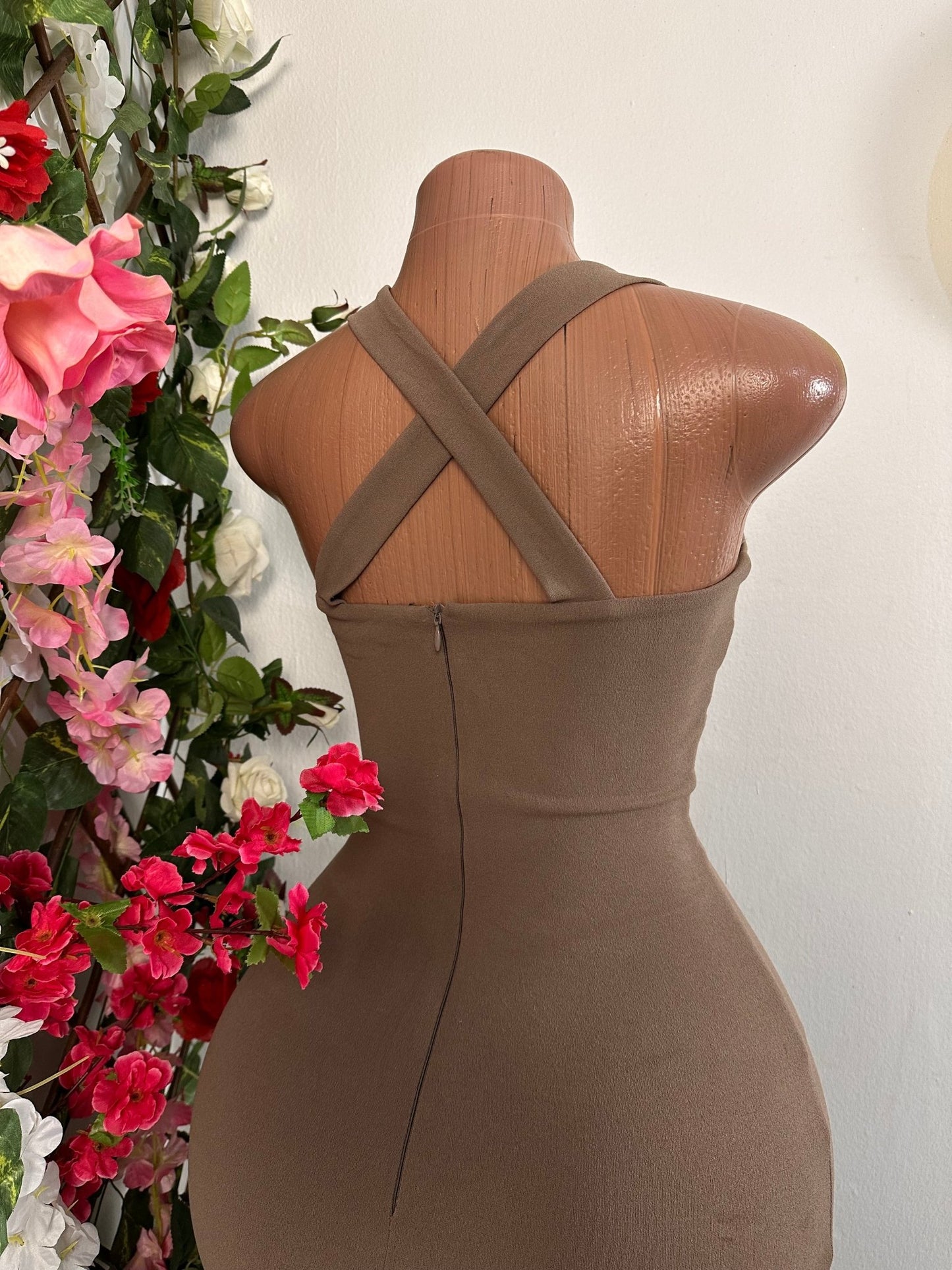 Robe moulante a bretelle mi longue - Perluna Store