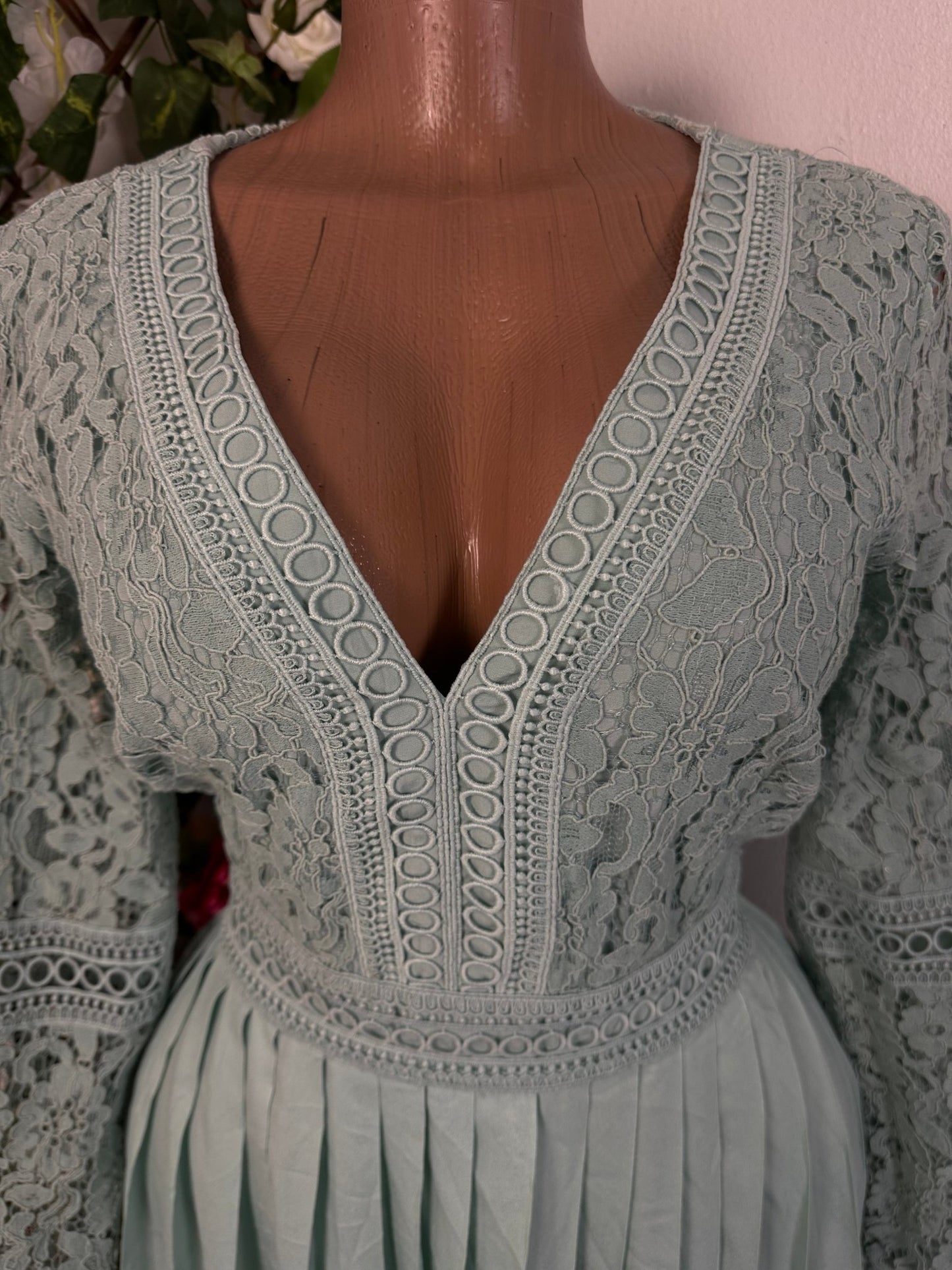 Robe longue en dentelle plissé manche longue - Perluna Store
