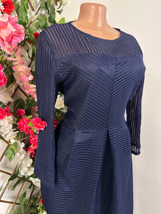 Robe mi longue évasée a manche longue voilée - Perluna Store