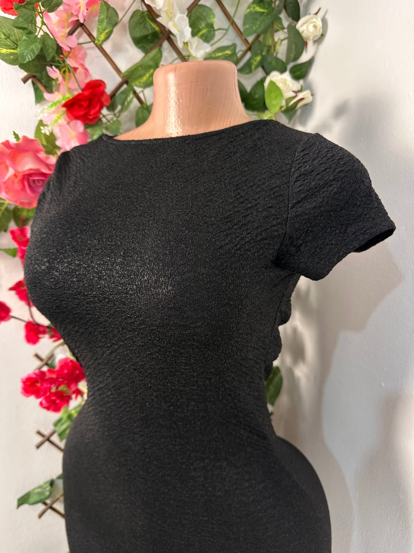 Robe moulante sans manche à colle rond - Perluna Store