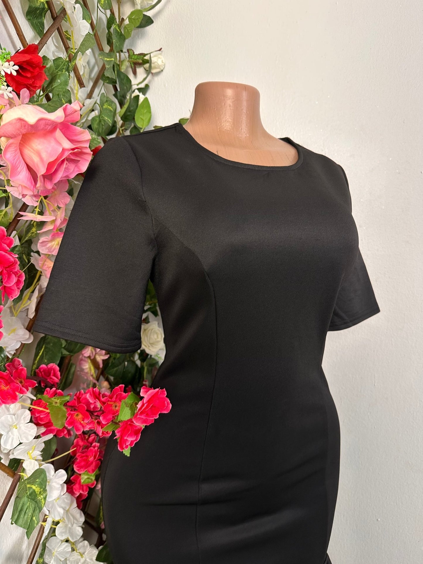 Robe courte évasée manche courte - Perluna Store