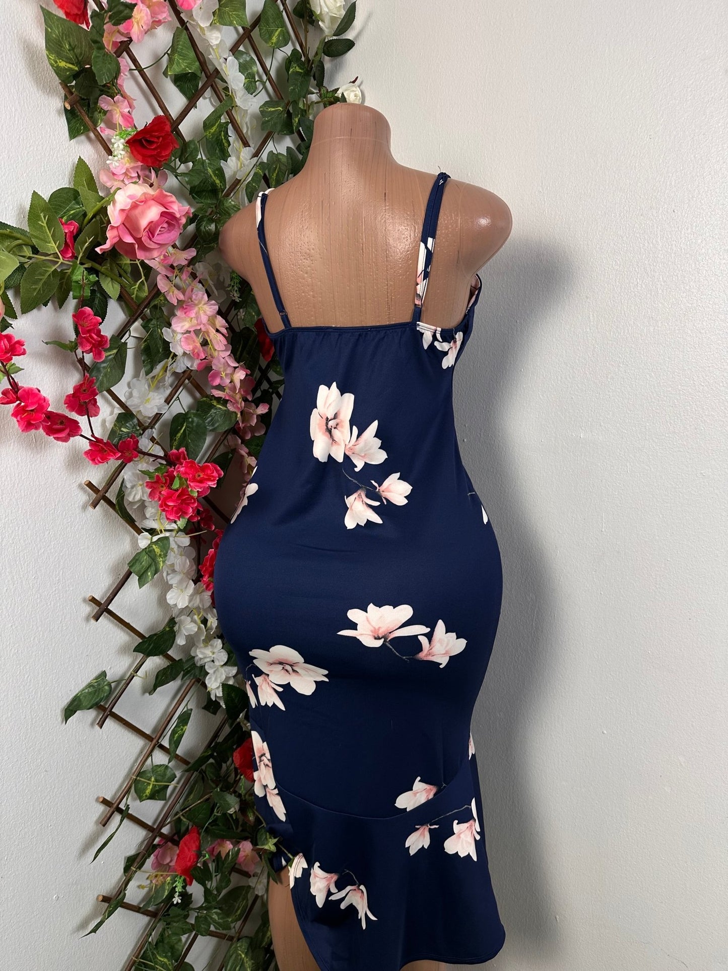 Robe élégante à fine bretelle à ourlet - Perluna Store