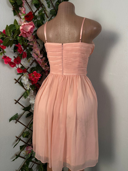 Robe élégante courte à fine bretelle en voile - Perluna Store