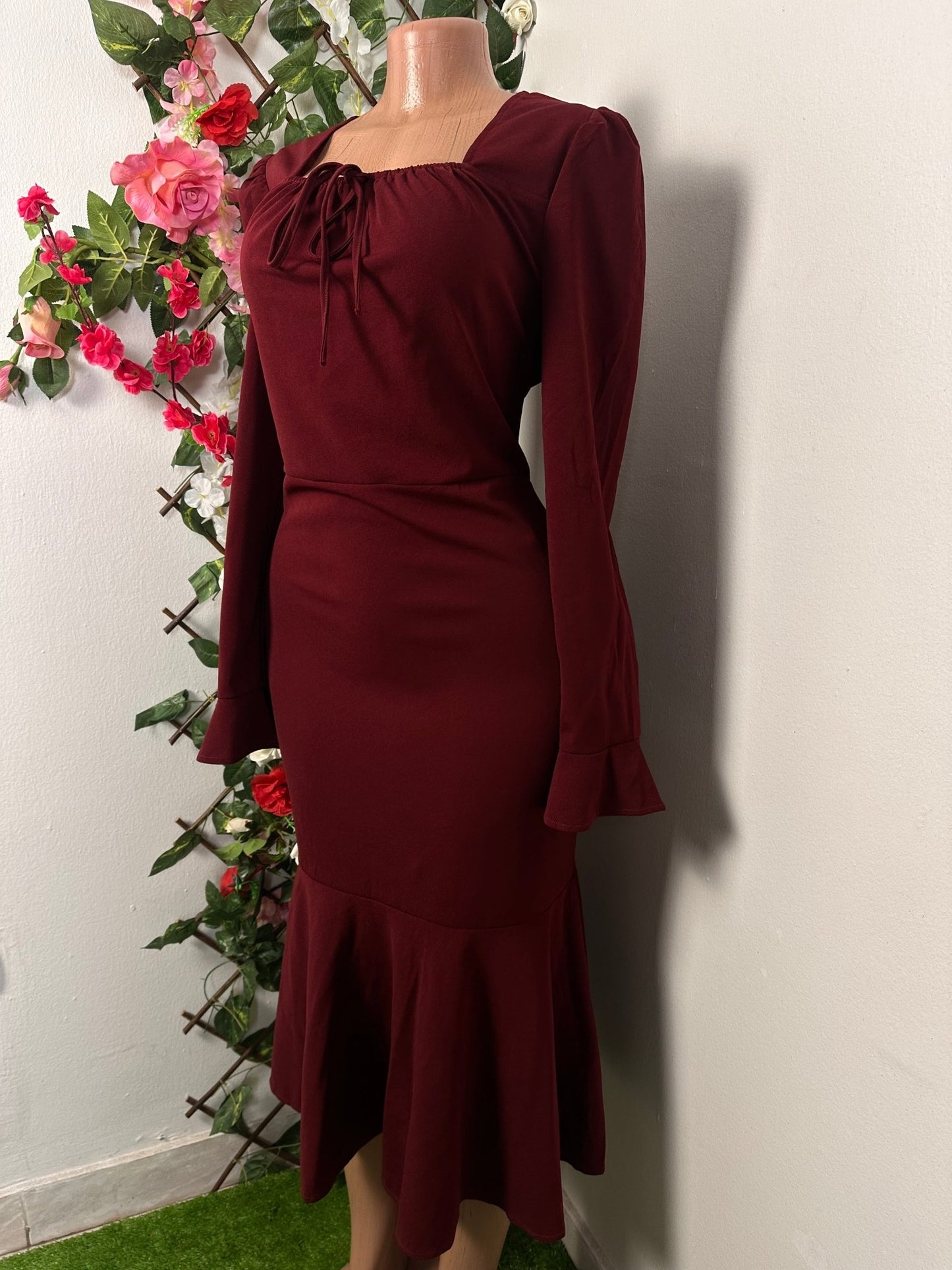 Robe longue colle carré manche longue évasée - Perluna Store