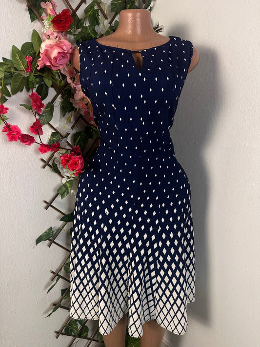 Robe confortable colle rond sans manche - Perluna Store
