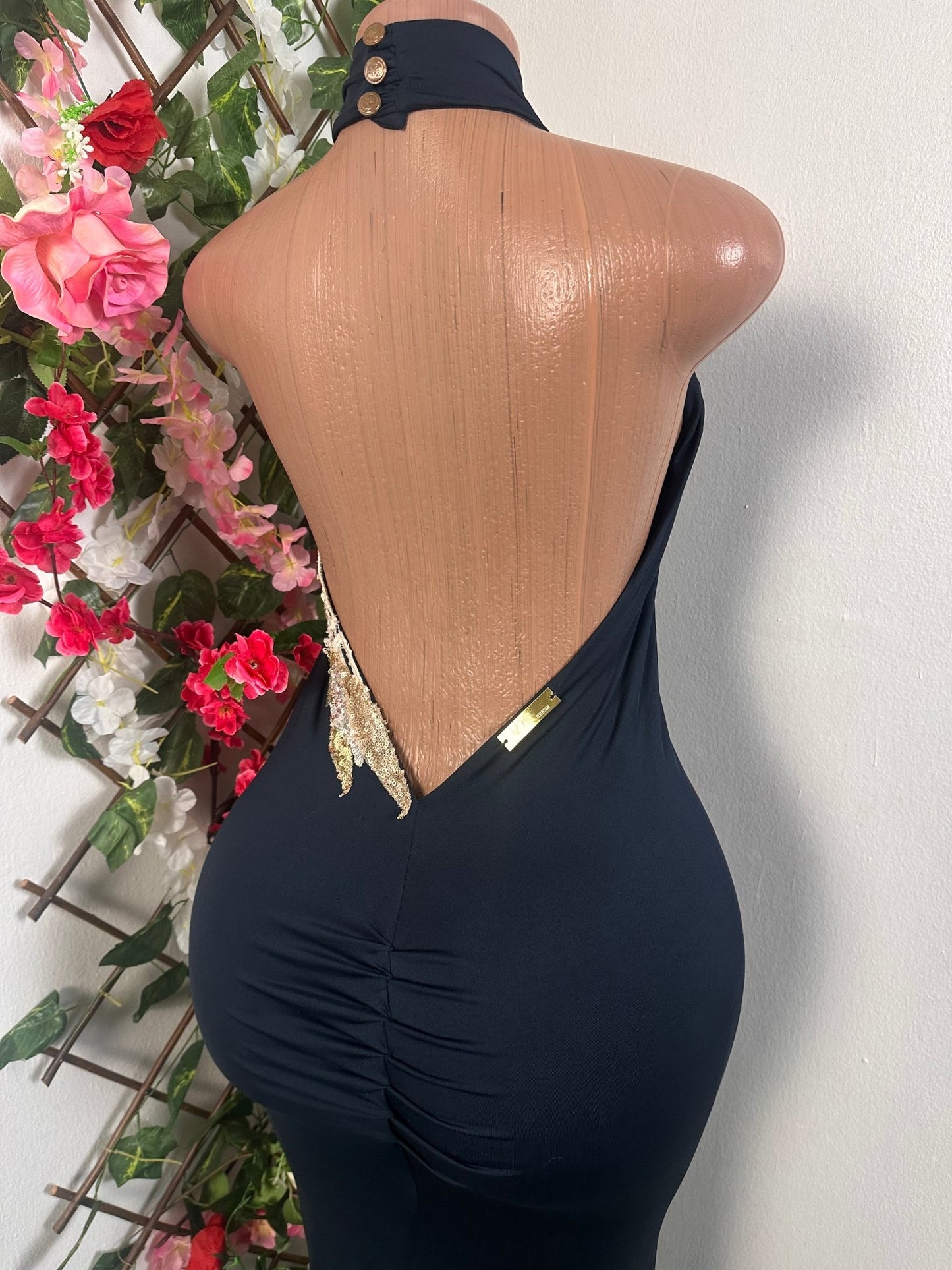 Robe élégante a colle remonté sans manche dos nue et fente arrière - Perluna Store