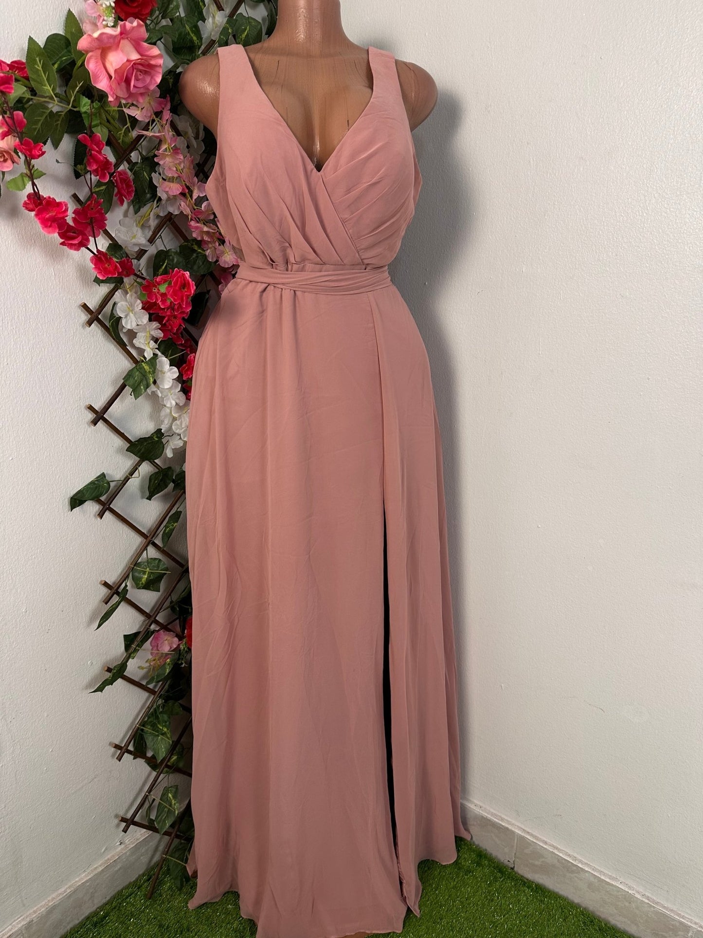 Robe longue élégante sans manche a nœud dans le dos - Perluna Store
