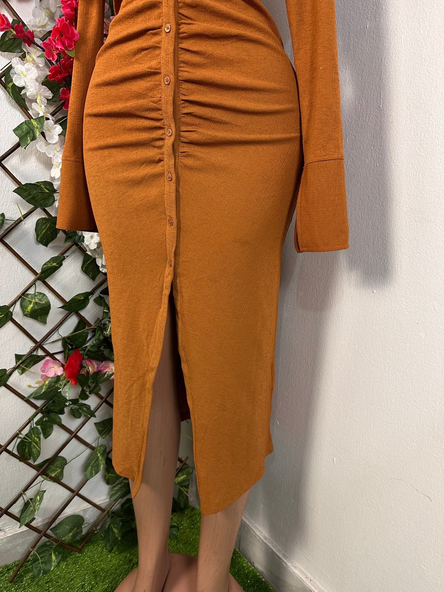 Robe longue a bouton manche longue avec colle - Perluna Store