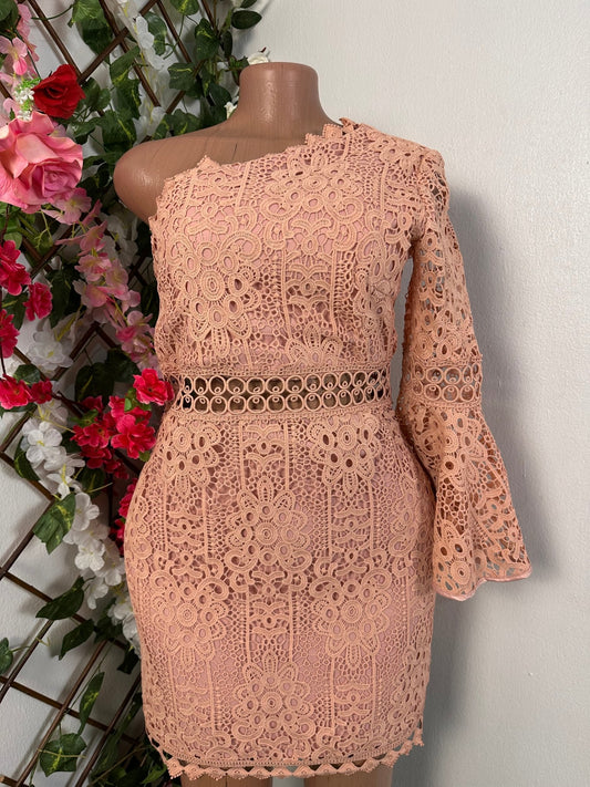Robe en dentelle 1 épaule manche longue - Perluna Store