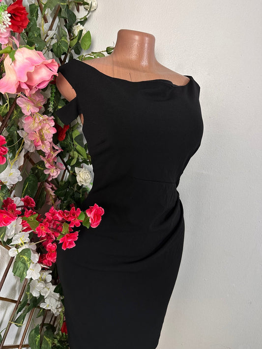 Robe cintré courte à décolleté halter double bretelle - Perluna Store