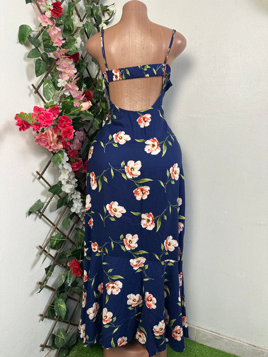 Robe longue à fine bretelle imprimée fleurie