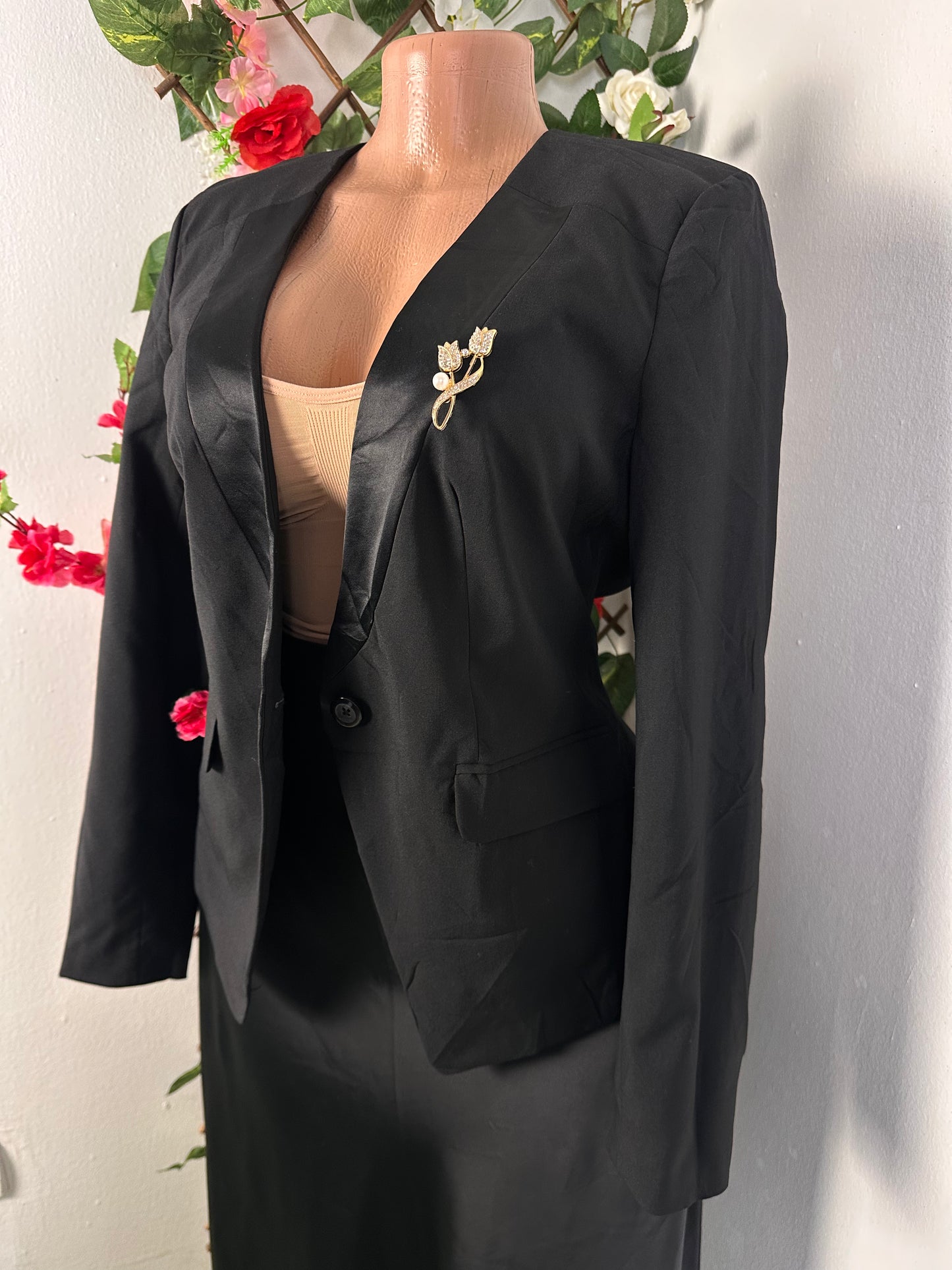 Veste blaze pour femme couleur noire colle smoking