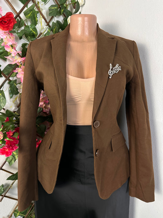 Veste blazer ceinturé pour femme couleur marron a 2 boutons