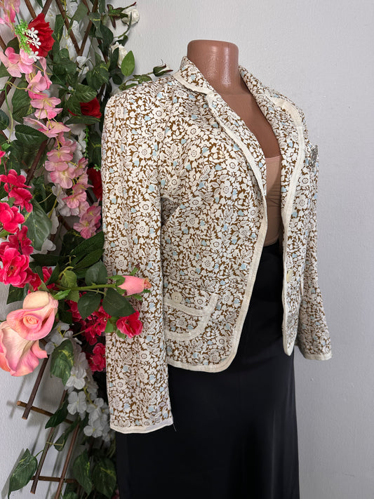 Veste fleurie pour femme