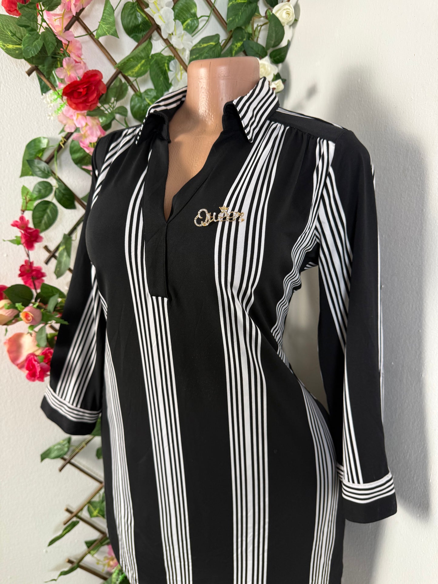 Robe chemise a poche a raillure et manche longue