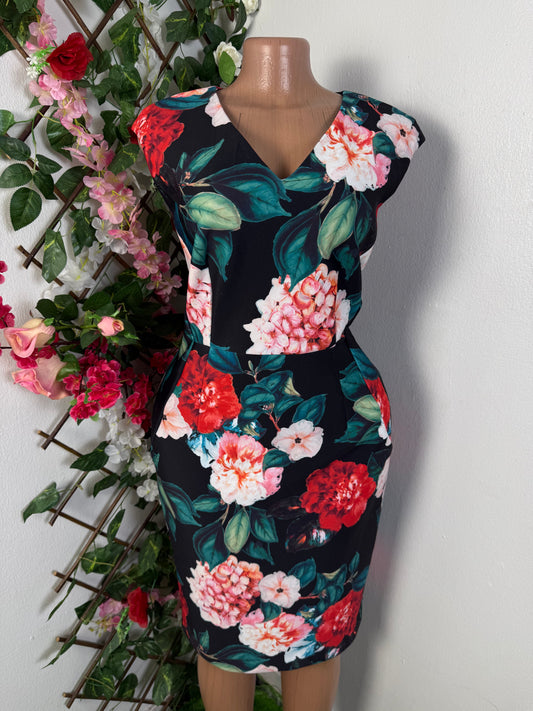 Robe fleurie colle v sans manche
