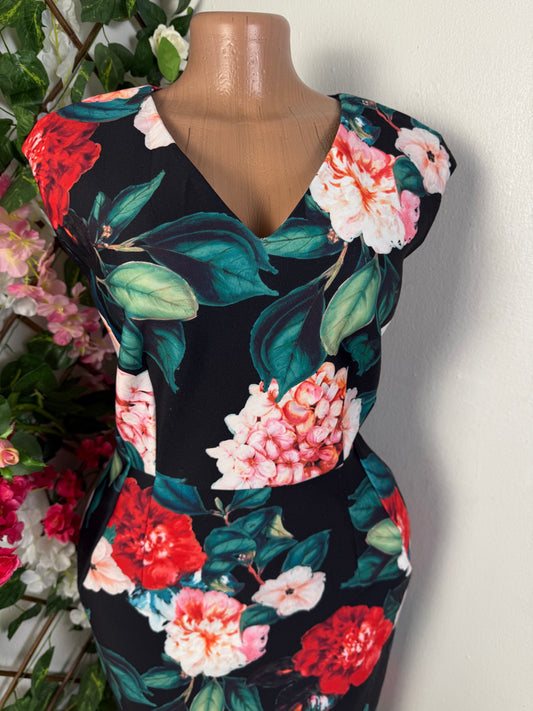 Robe fleurie colle v sans manche