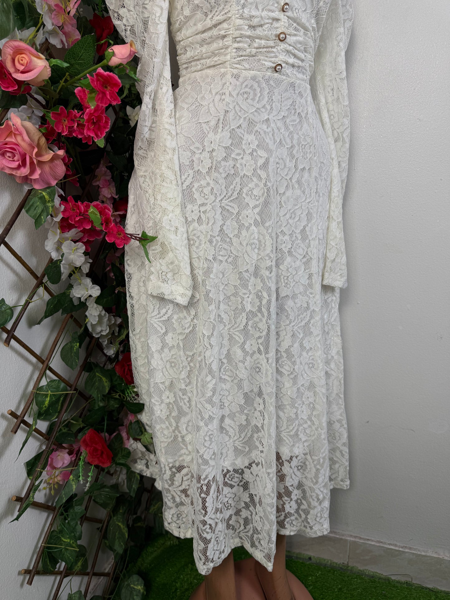 Robe longue en dentelle manche longue - Perluna Store - kinshasa