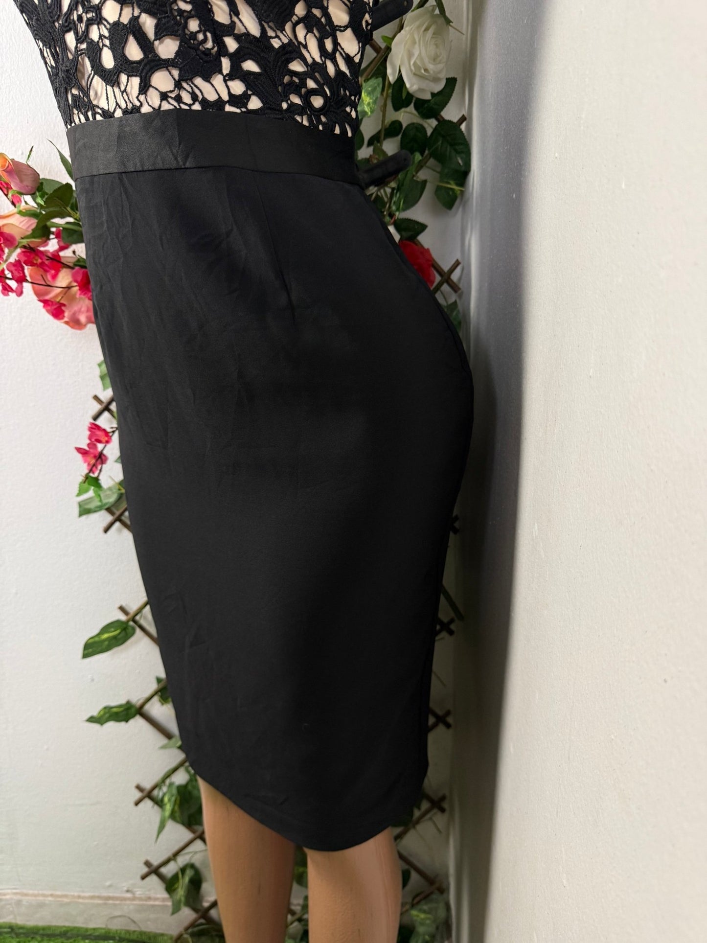 Robe bustier mi longue moulante - Perluna Store - kinshasa