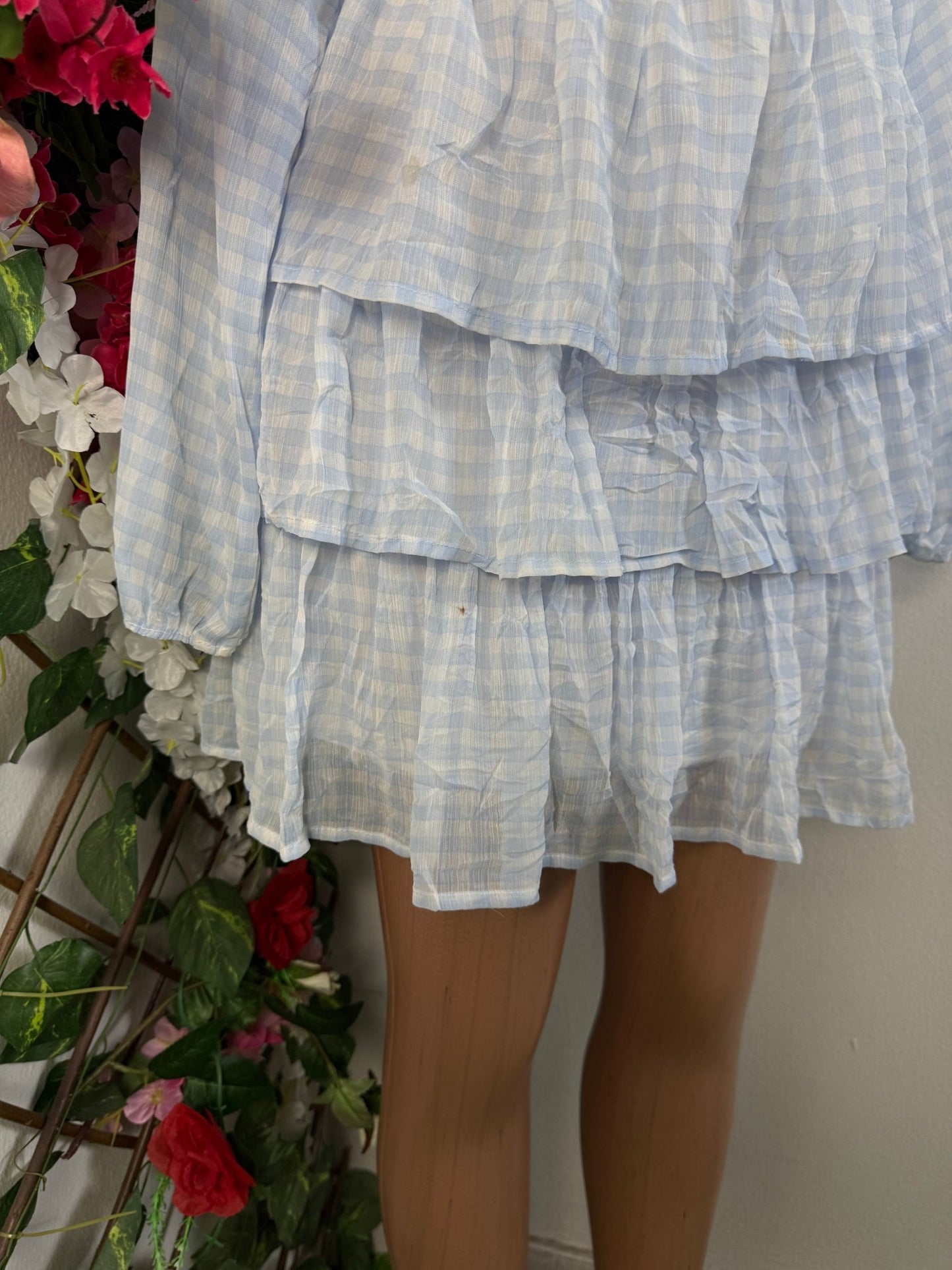 Robe courte volant à manche voiler  - Perluna Store - kinshasa