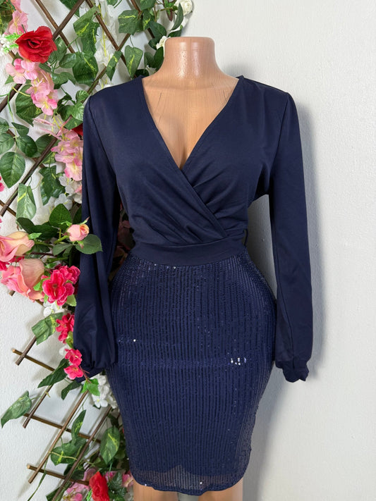 Robe décolleté en V en paillete  - Perluna Store - kinshasa