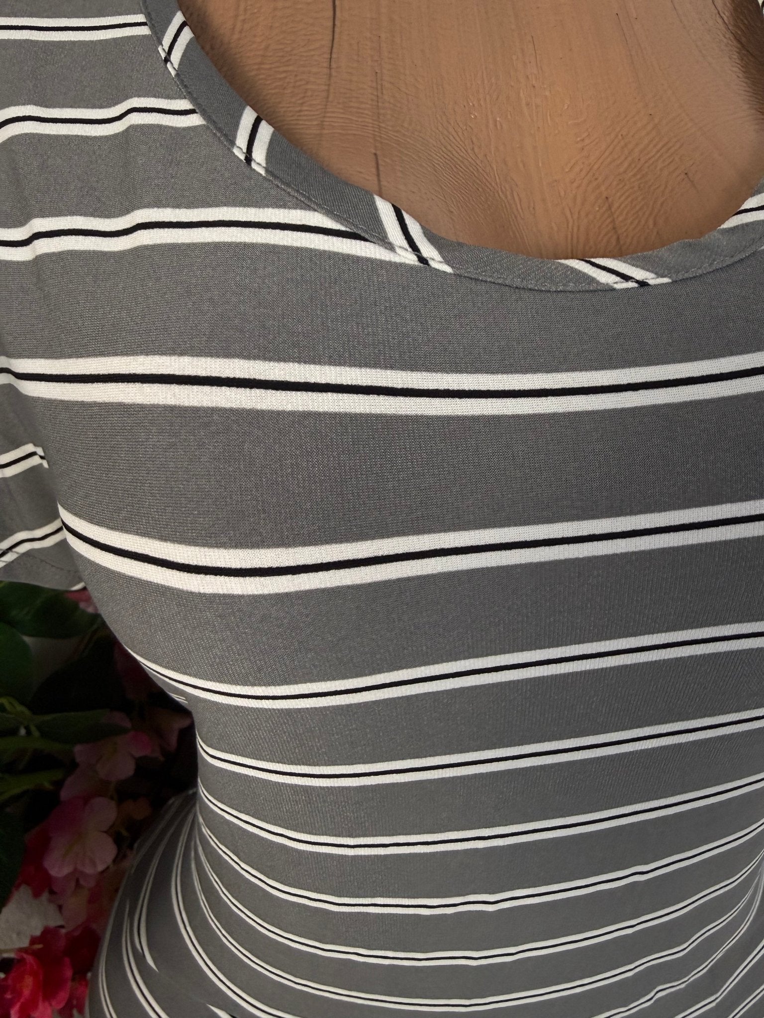 Robe décontractée longue courte manche - Perluna Store - kinshasa
