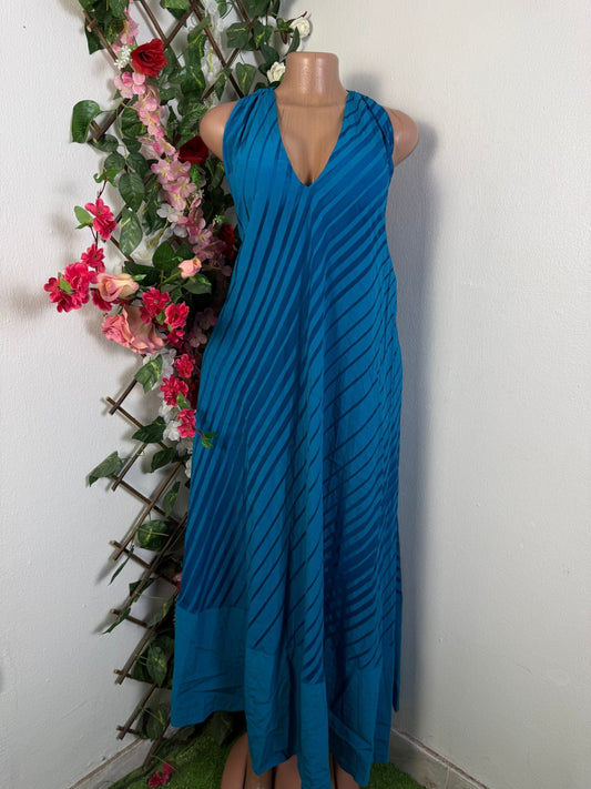 Robe décontractée longue sans manche - Perluna Store - kinshasa