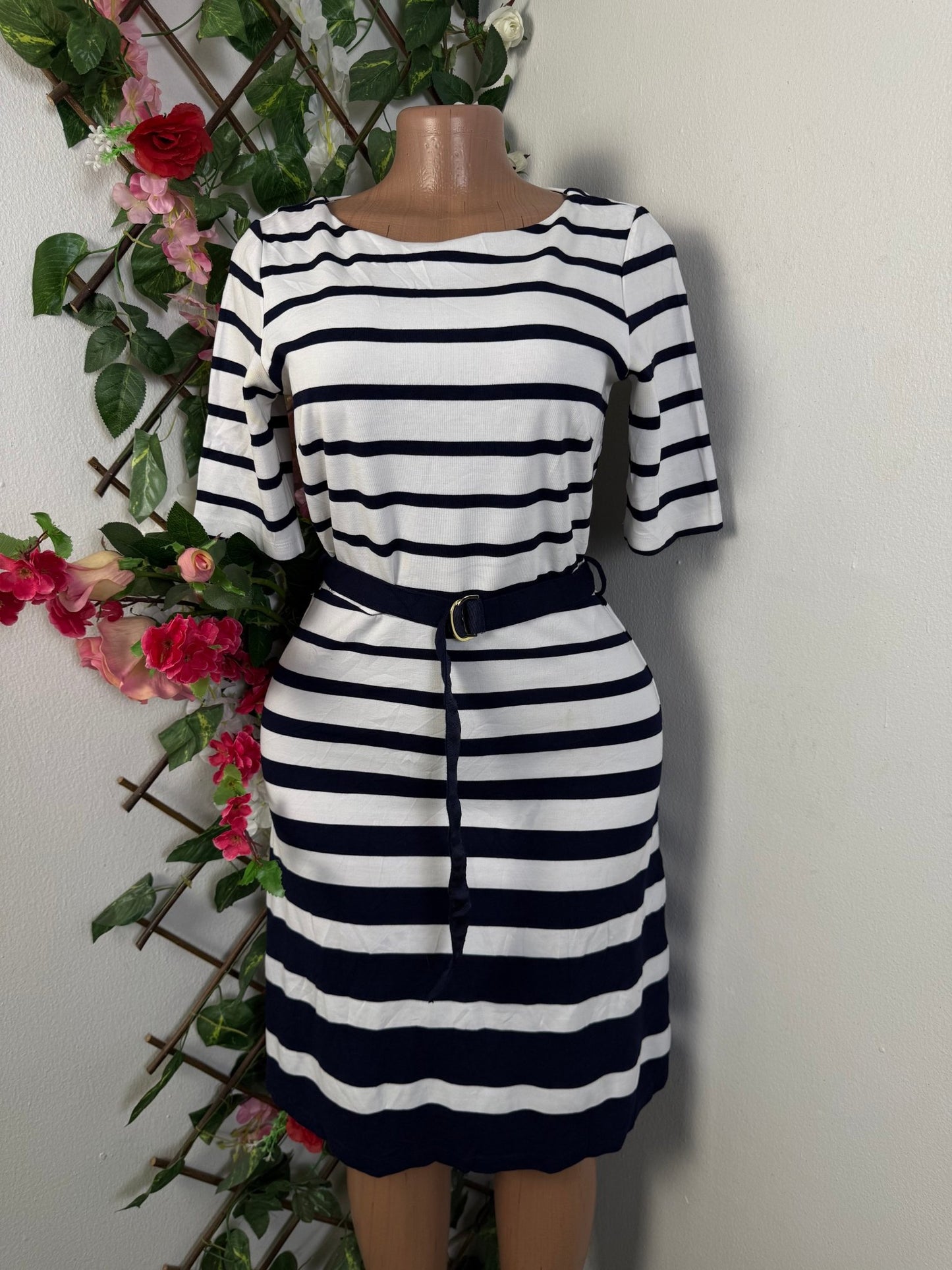 Robe décontractée manche courte - Perluna Store - kinshasa