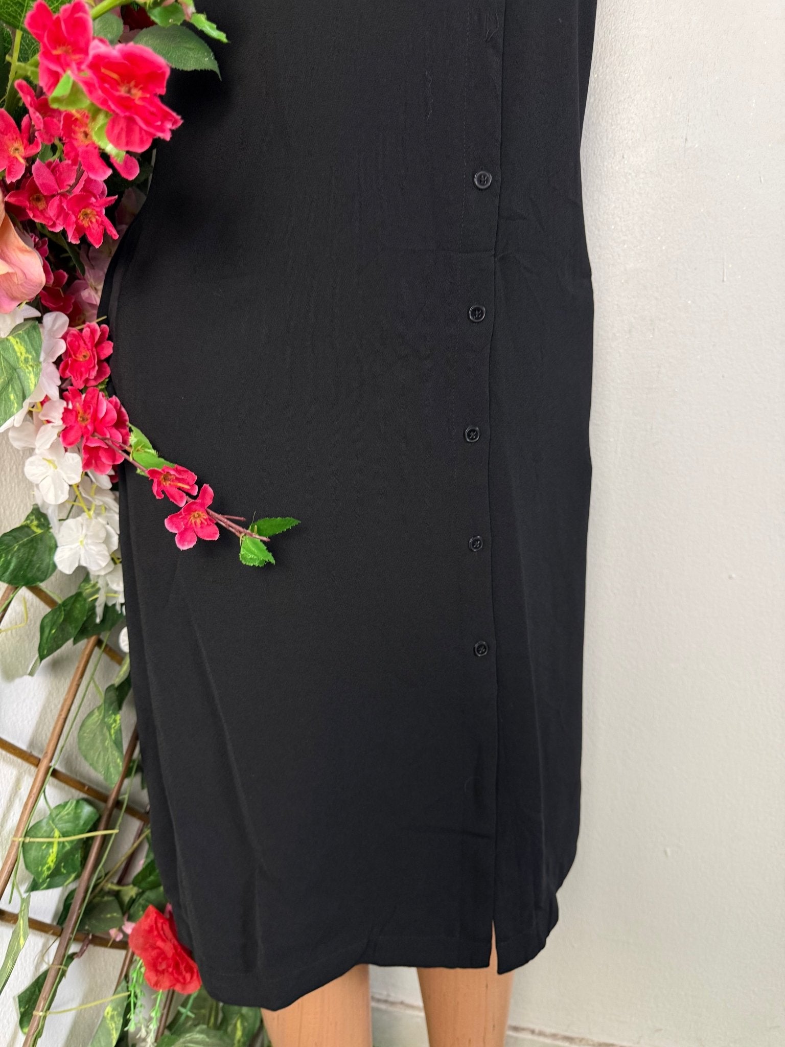 Robe droite à bouton colle chemise - Perluna Store - kinshasa