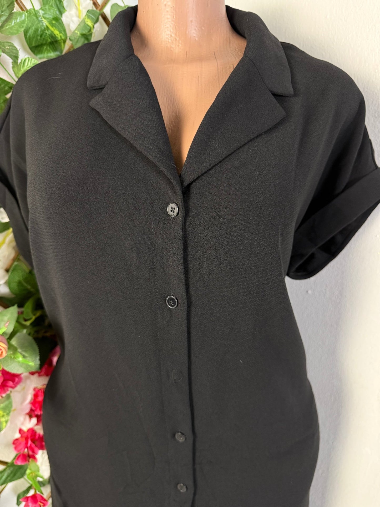Robe droite à bouton colle chemise - Perluna Store - kinshasa