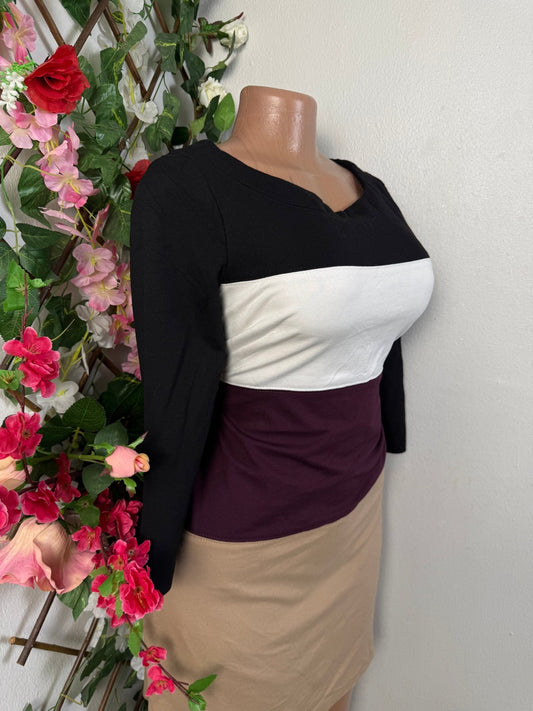 Robe droite courte à décolleté rond manche 3/4 - Perluna Store - kinshasa