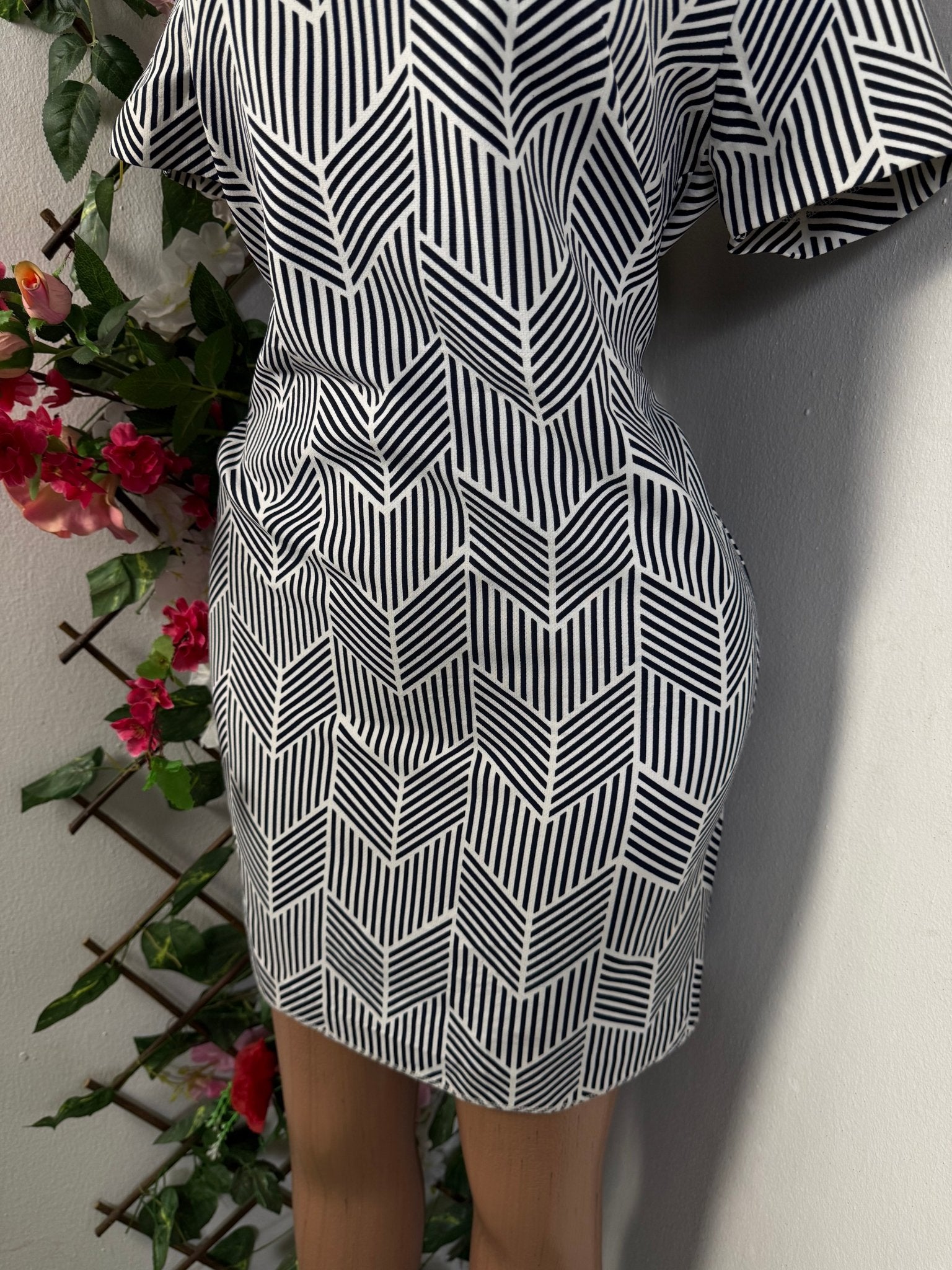 Robe droite courte mange  - Perluna Store - kinshasa