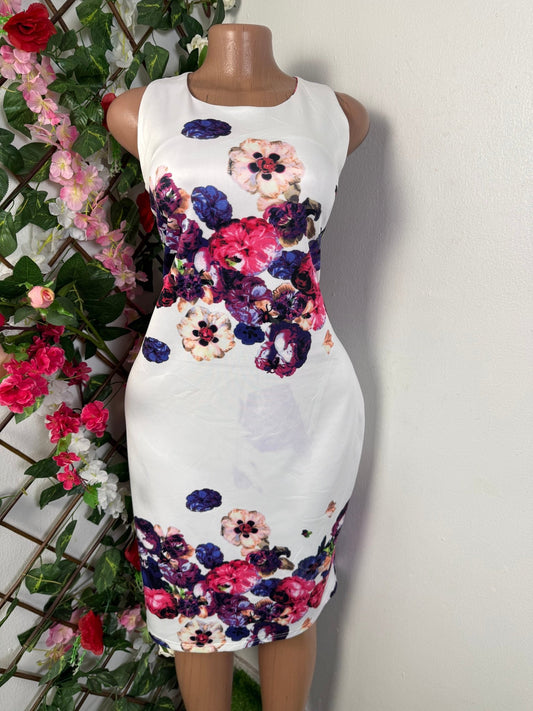 Robe droite imprimé fleurie - Perluna Store - kinshasa