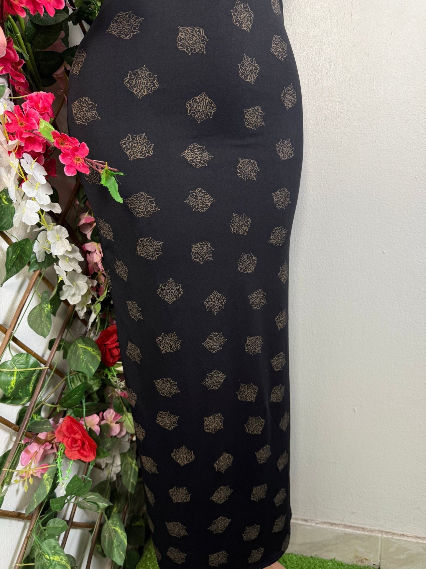 Robe droite longue sans manche  - Perluna Store - kinshasa