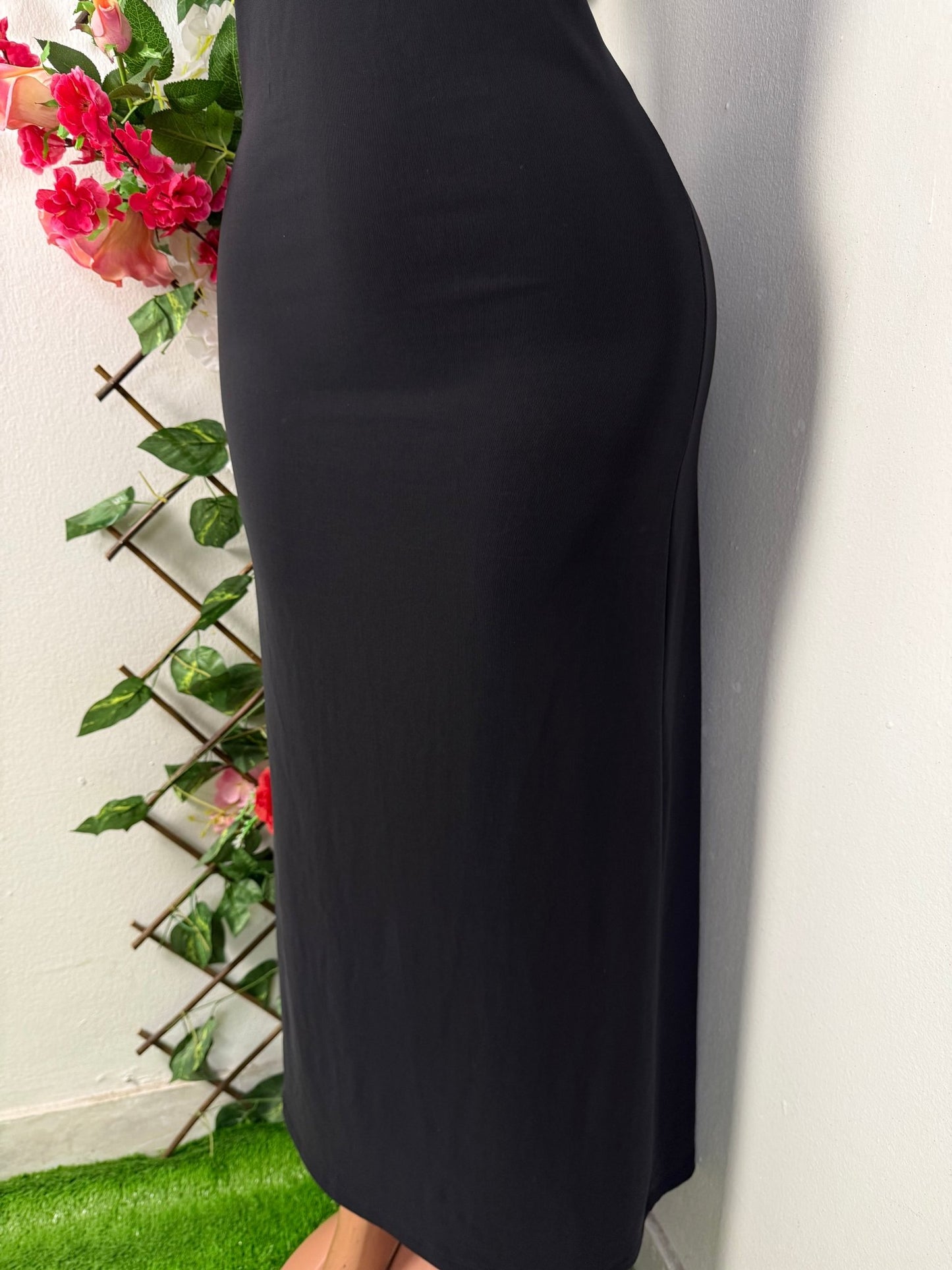 Robe droite longue sans manche - Perluna Store - kinshasa