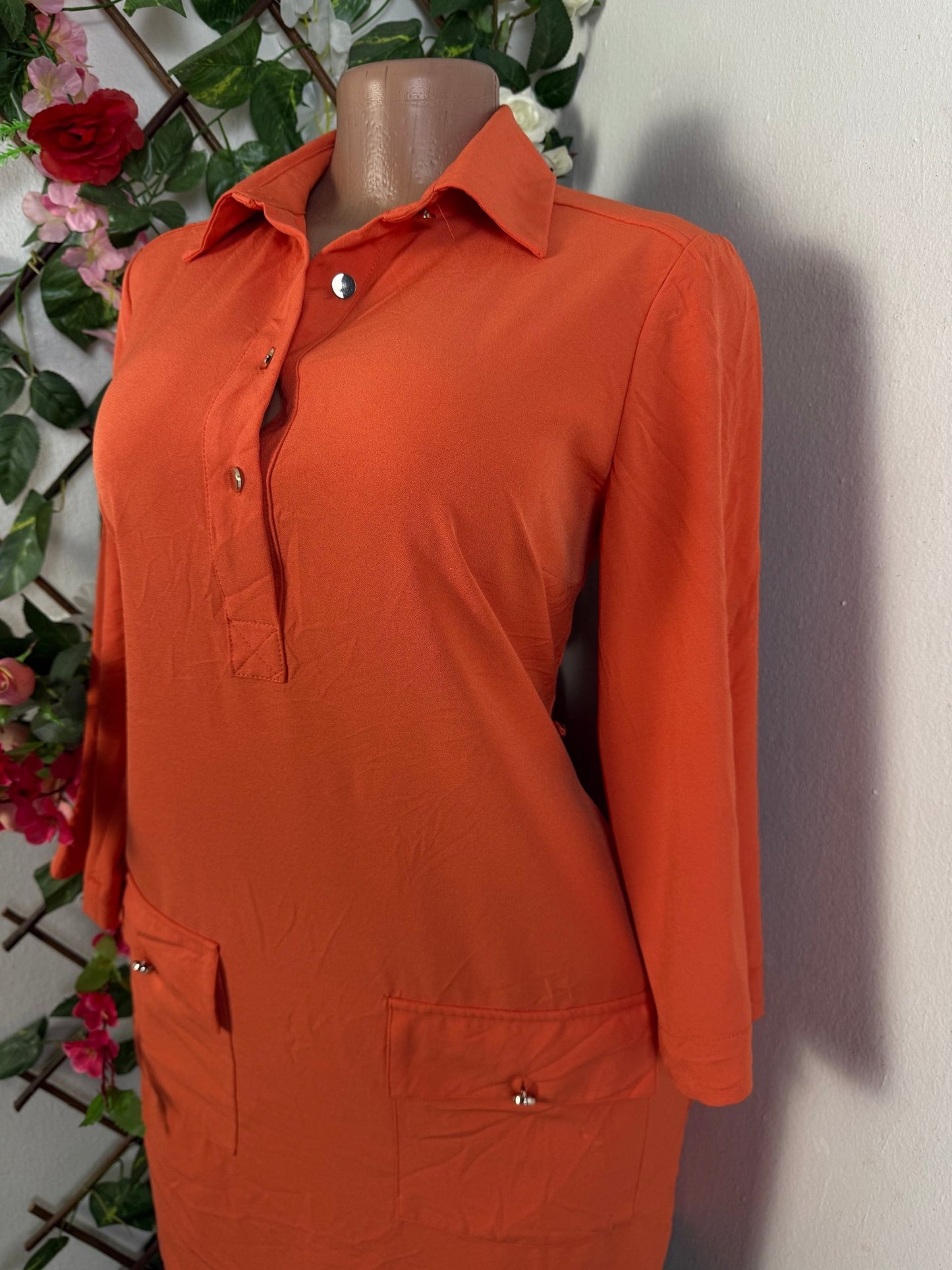 Robe droite manche longue colle chemise  - Perluna Store - kinshasa