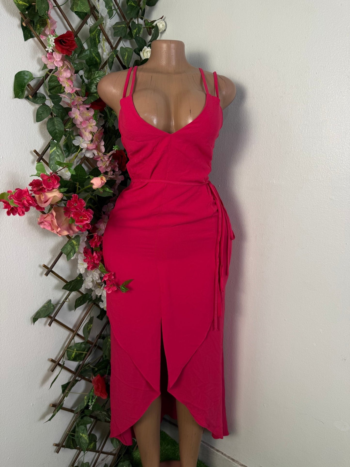 Robe élégante à pente asymétrique - Perluna Store - kinshasa