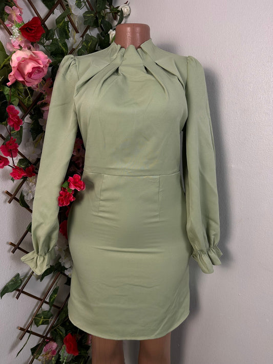 Robe élégante courte manche longue bouffante colle remonté - Perluna Store - kinshasa