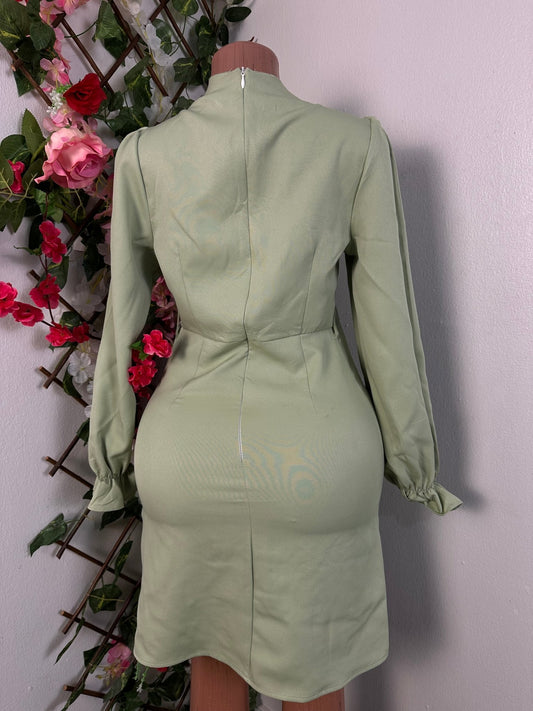 Robe élégante courte manche longue bouffante colle remonté - Perluna Store - kinshasa