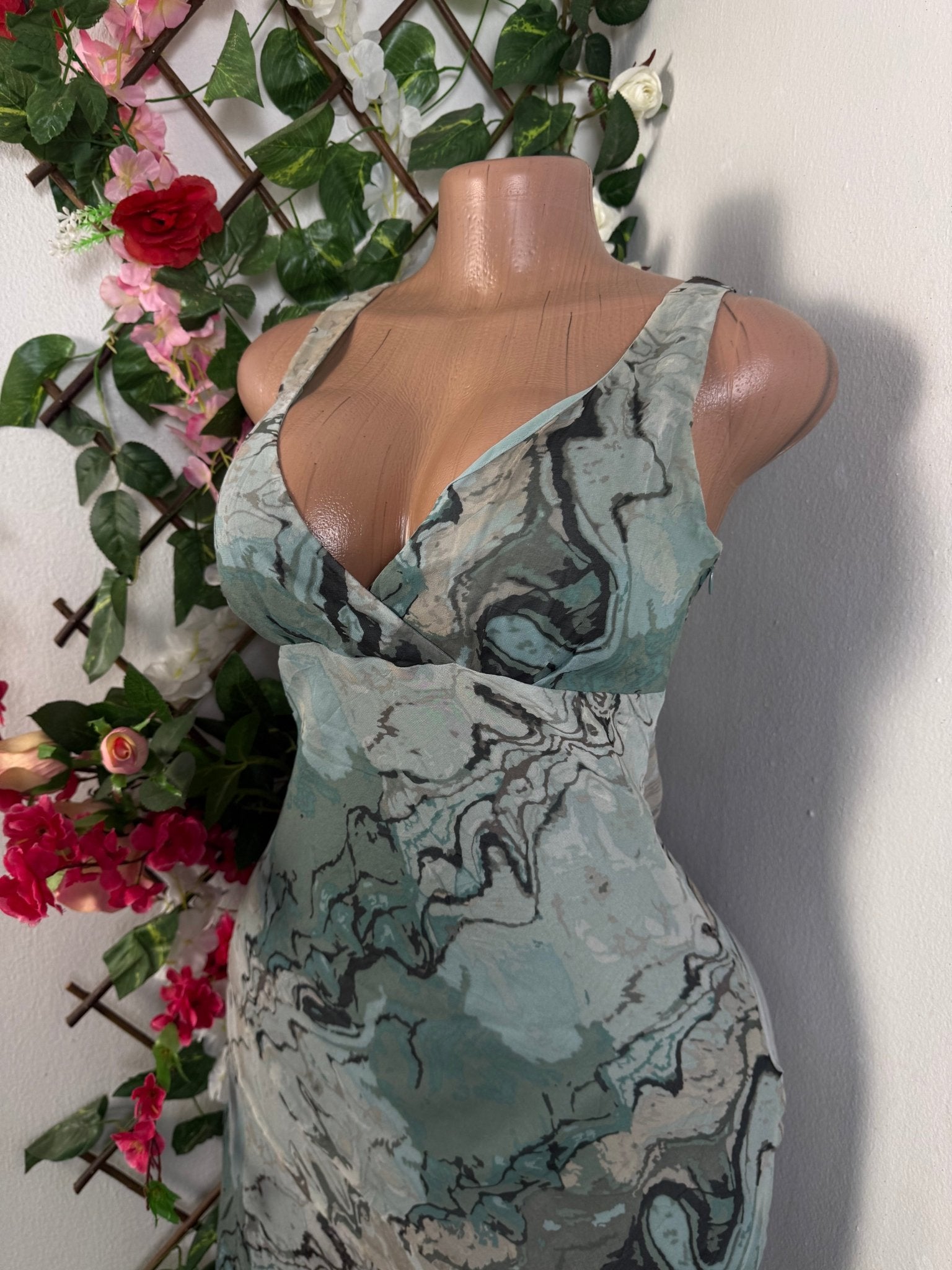 Robe en voile sans manches - Perluna Store - kinshasa
