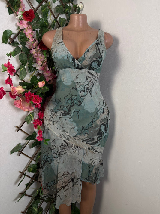 Robe en voile sans manches - Perluna Store - kinshasa