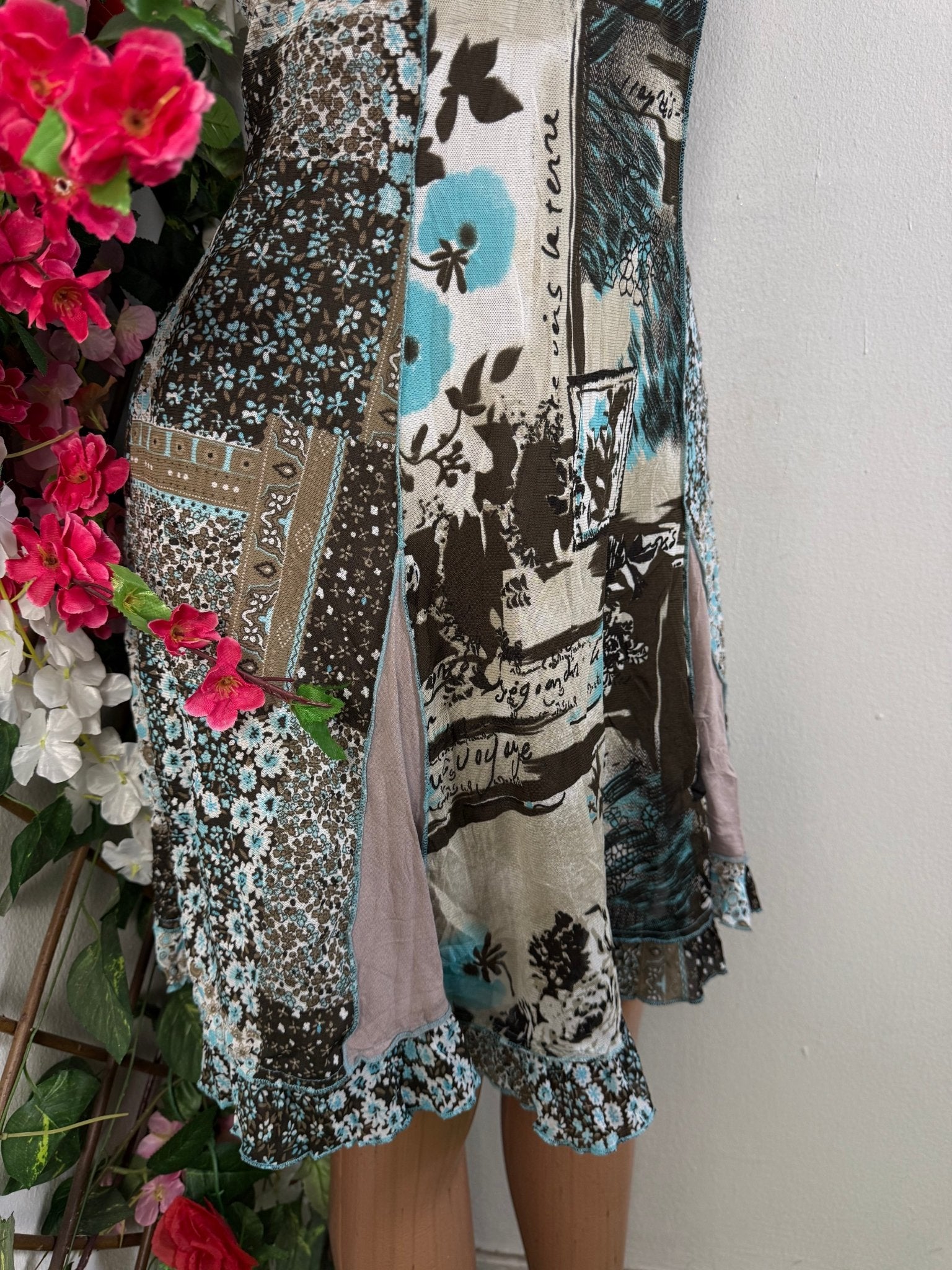 Robe évasé cintré manche courte  - Perluna Store - kinshasa
