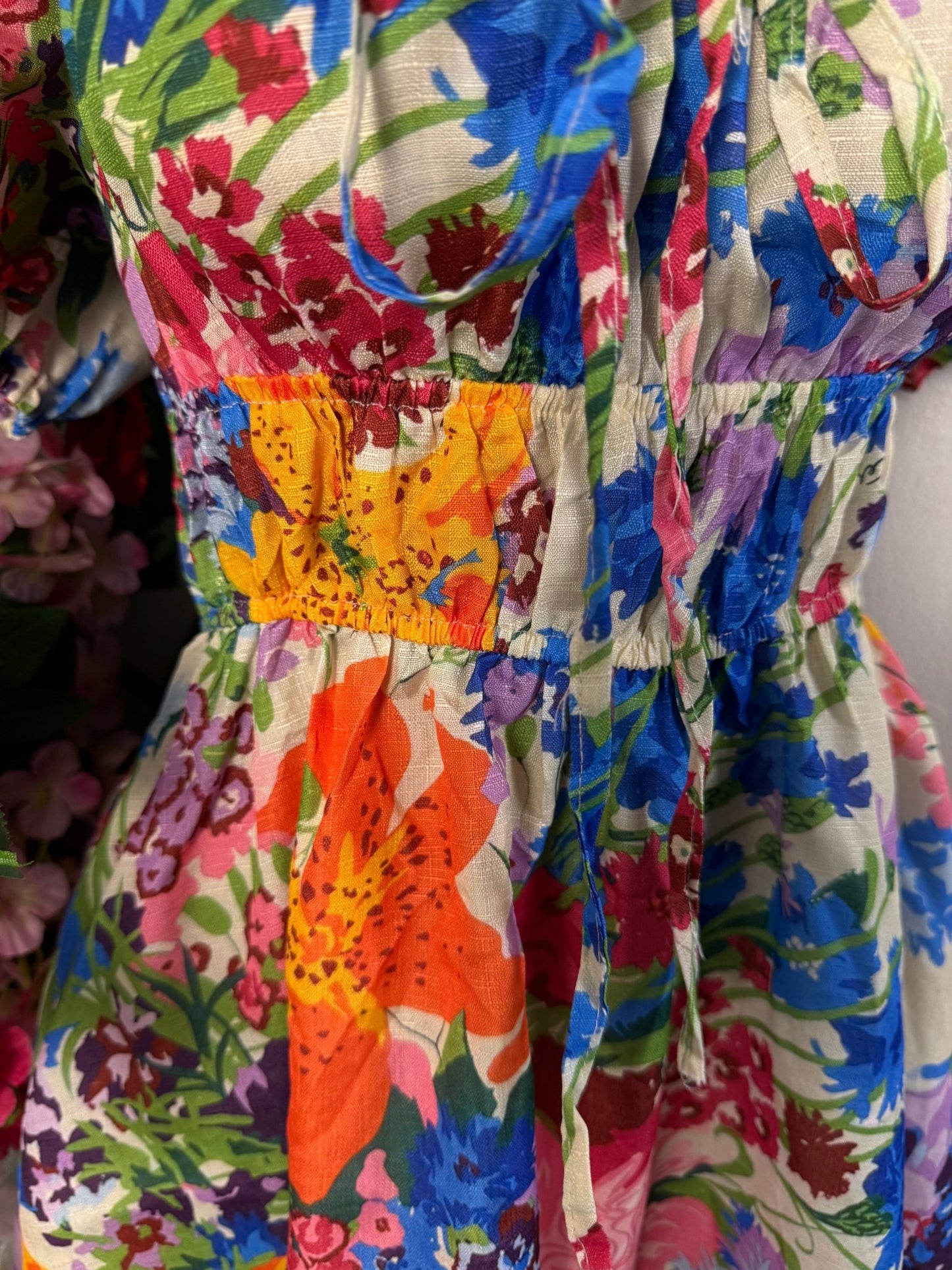 Robe évasé fleuri colle carrée - Perluna Store - kinshasa