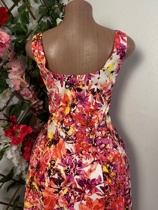 Robe évasée fleurie à bretelle sans manche - Perluna Store - kinshasa