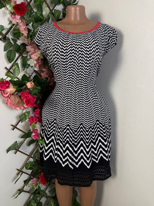 Robe évasée imprimé géométrique  - Perluna Store - kinshasa